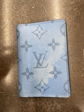 Louis Vuitton Taiga Taigarama