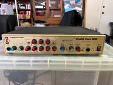 Amplificatore basso ibrido Eden Head World Tour 800 WT80 (240V)