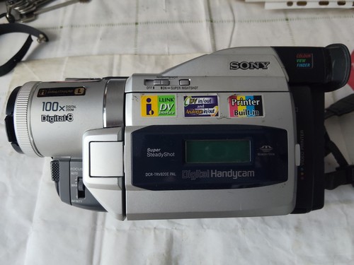 Sony handycam dcr - dcr-trv820e, pal