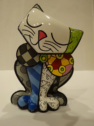 Happy cat figurine by - “happy,