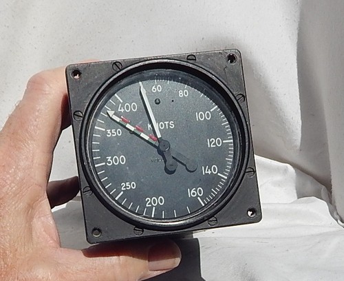 Strumento indicatore velocità