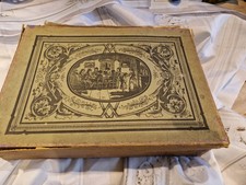 stoviglie antiche per bambini