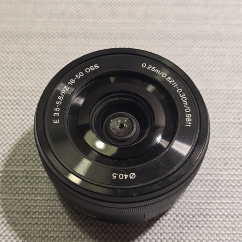 Sony sel 5 - 16-50, pz