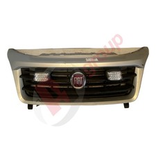 GRIGLIA SUPERIORE PARAURTI