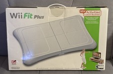 Nintendo Wii Fit Plus Con