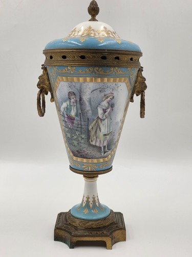 Antique 19th louis - 19th, style