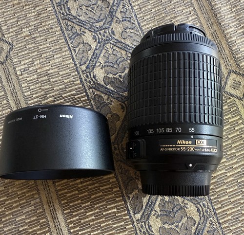 Nikon nikkor 55 200mm - af-s, dx