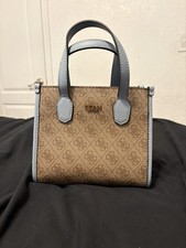 GUESS Silvana 4G Basique Logo
