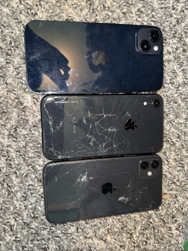 Iphone lot for parts only - lot,