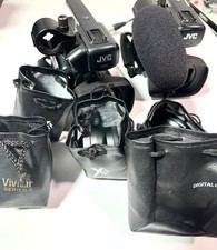 2 UNITÀ JVC GY-HM150U