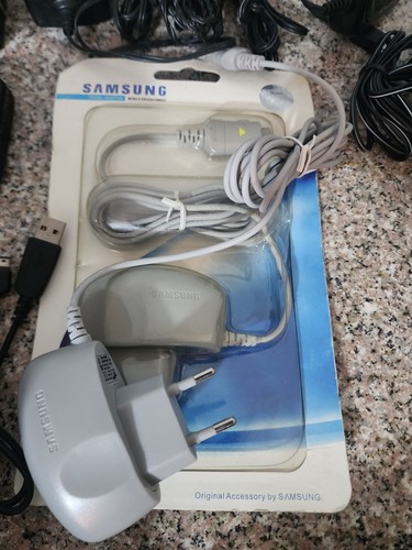 Alimentatore originale per