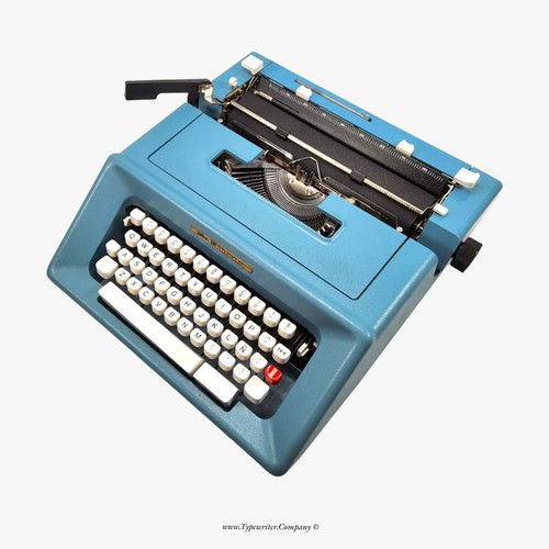 Olivetti studio blue - olivetti,