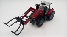 BRI43082 Britains Massey