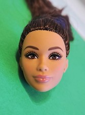 Barbie  Signature Basics 05  Head Heidi Face Mold