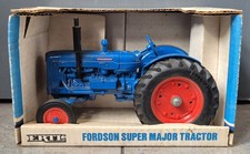 Trattore Fordson Super Major