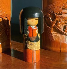 Kokeshi vintage , bambola