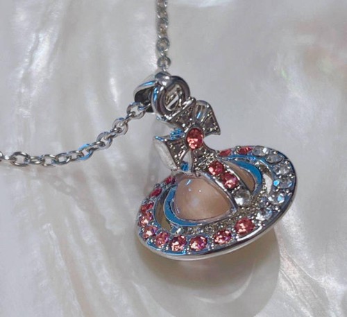 Collana sfera piccola rosa
