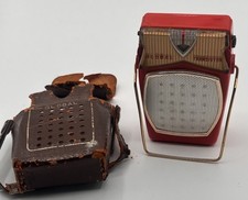 Antica radio d'epoca a