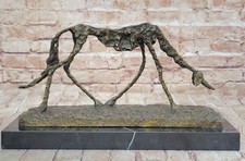 Opera d'arte moderna - cane
