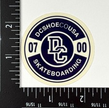 Adesivo DC Shoes Round 07-00