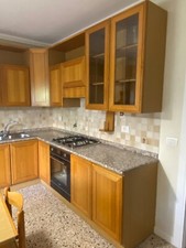 Cucina in massello color rovere