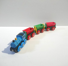 Treno ferroviario in legno -