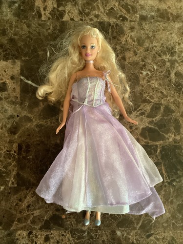 Barbie annika bambola magia - la,