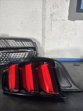 2111710 681018 68L016L Fanale posteriore sinistro Ford Mustang VI 2016(VERS.USA)