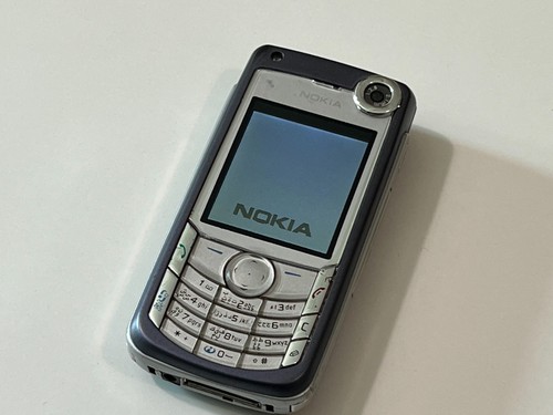 Nokia 6680 blu scuro sbloccato