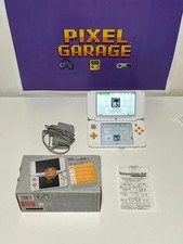 Nintendo New 2ds Xl Bianco/Arancione Con Scatola Completa difetti sulla scocca