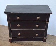 Antica casa delle bambole