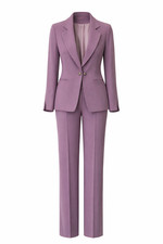 Tailleur donna elegante con