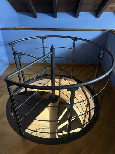 Scala chiocciola - a,