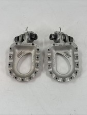 Pedane poggiapiedi regolabili