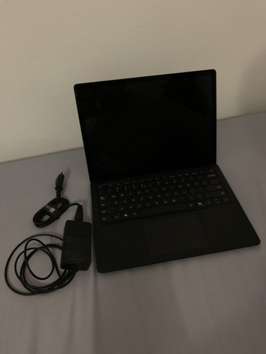 Microsoft surface laptop - surface,