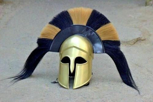 Elmetto medievale cavaliere