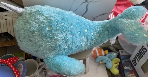 Peluche narvalo hug san - peluche,