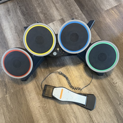 Rock band harmonix - 4, one