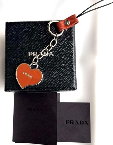 Prada cuore logo - cuore,