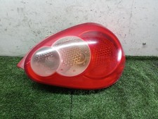 faro posteriore destro per