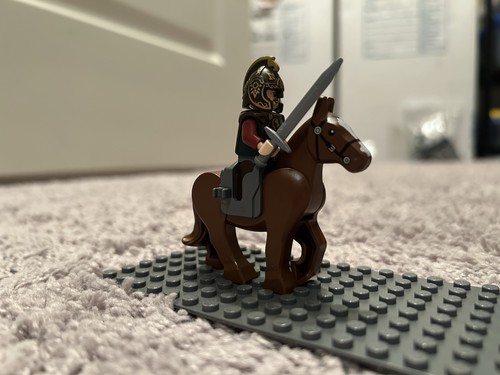 Lego lotr king theoden set - lotr,