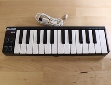Akai Professional LPK25 USB