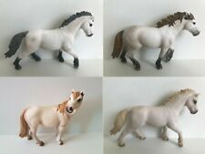 Schleich Camargue cavalli e