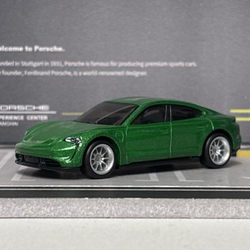Hot wheels porsche taycan - wheels,