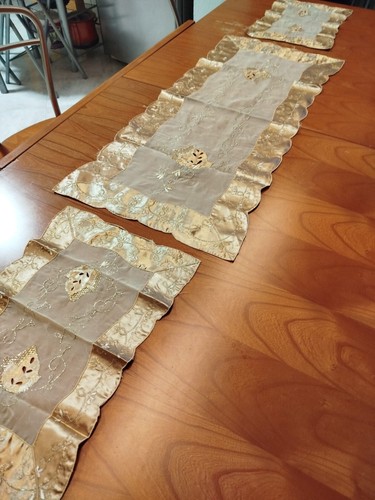 Set pezzi per tavola - set,