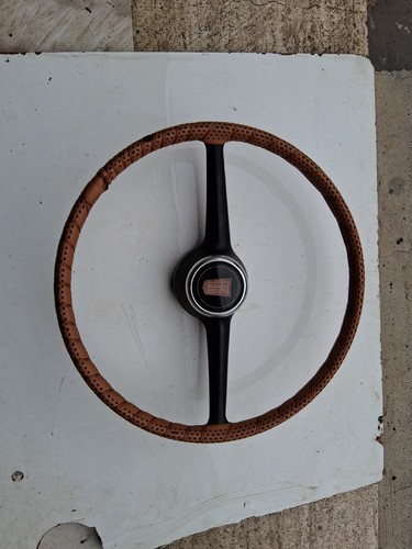 Volante steering whell - ,