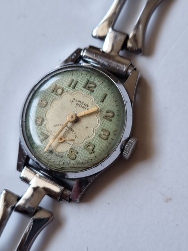 Jolie montre femme art - art, déco