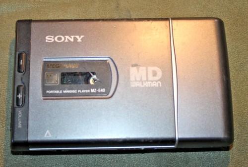 Sony e40 walkman - mz-e40,