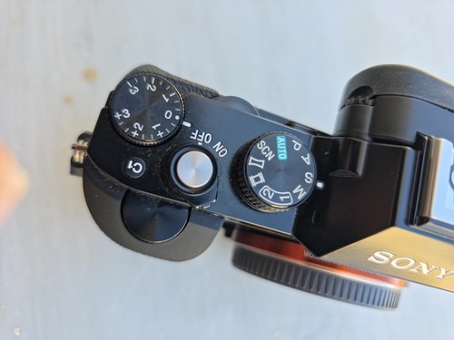 Sony - a7,