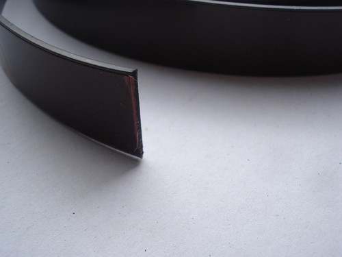 Nastro magnetico adesivo - magnetico,